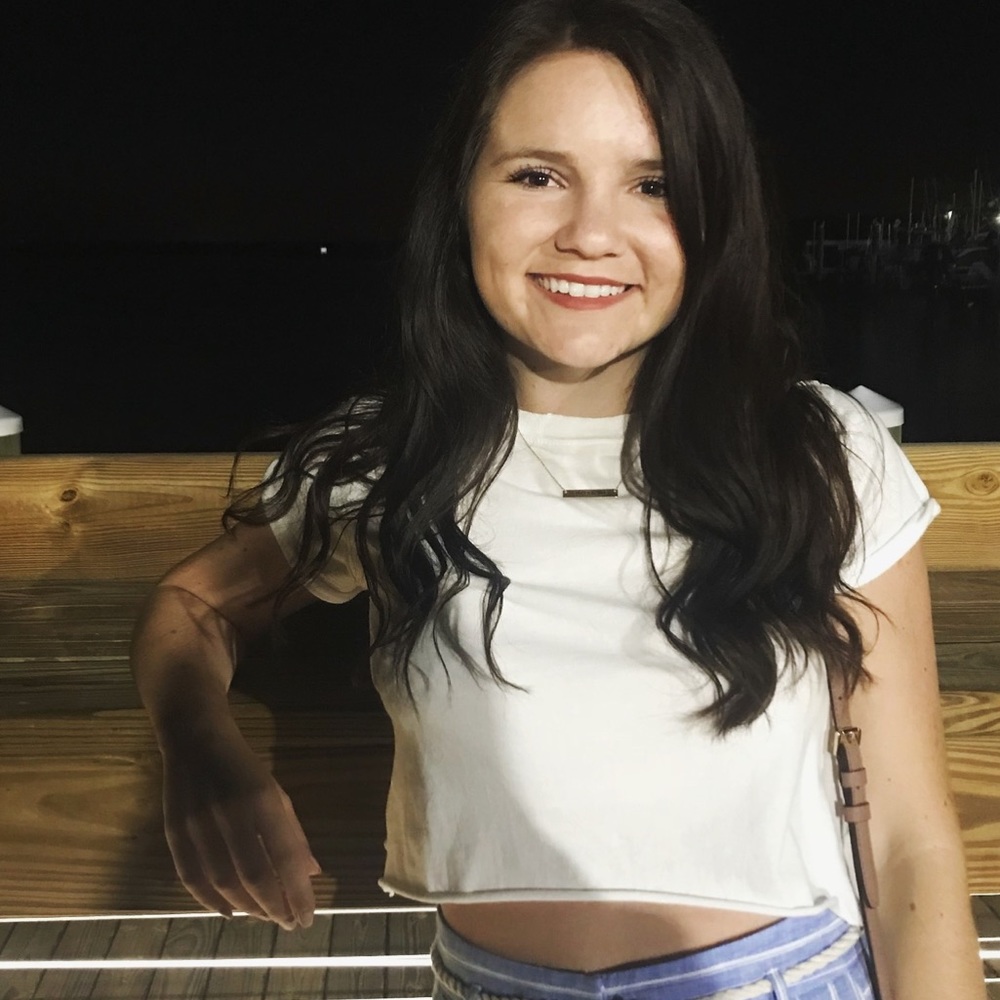 Meet your Posher, Lorena